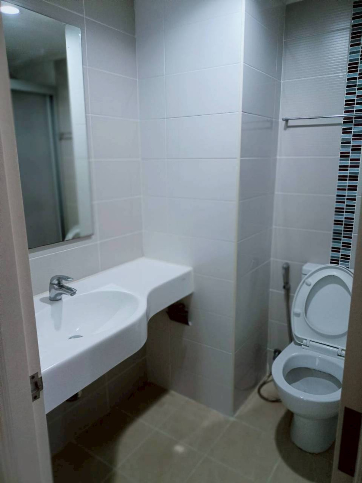 ให้เช่าคอนโดพระราม 9 เพชรบุรีตัดใหม่ RCA : ✅ LP9R225 ✅ Line : @p2nproperty