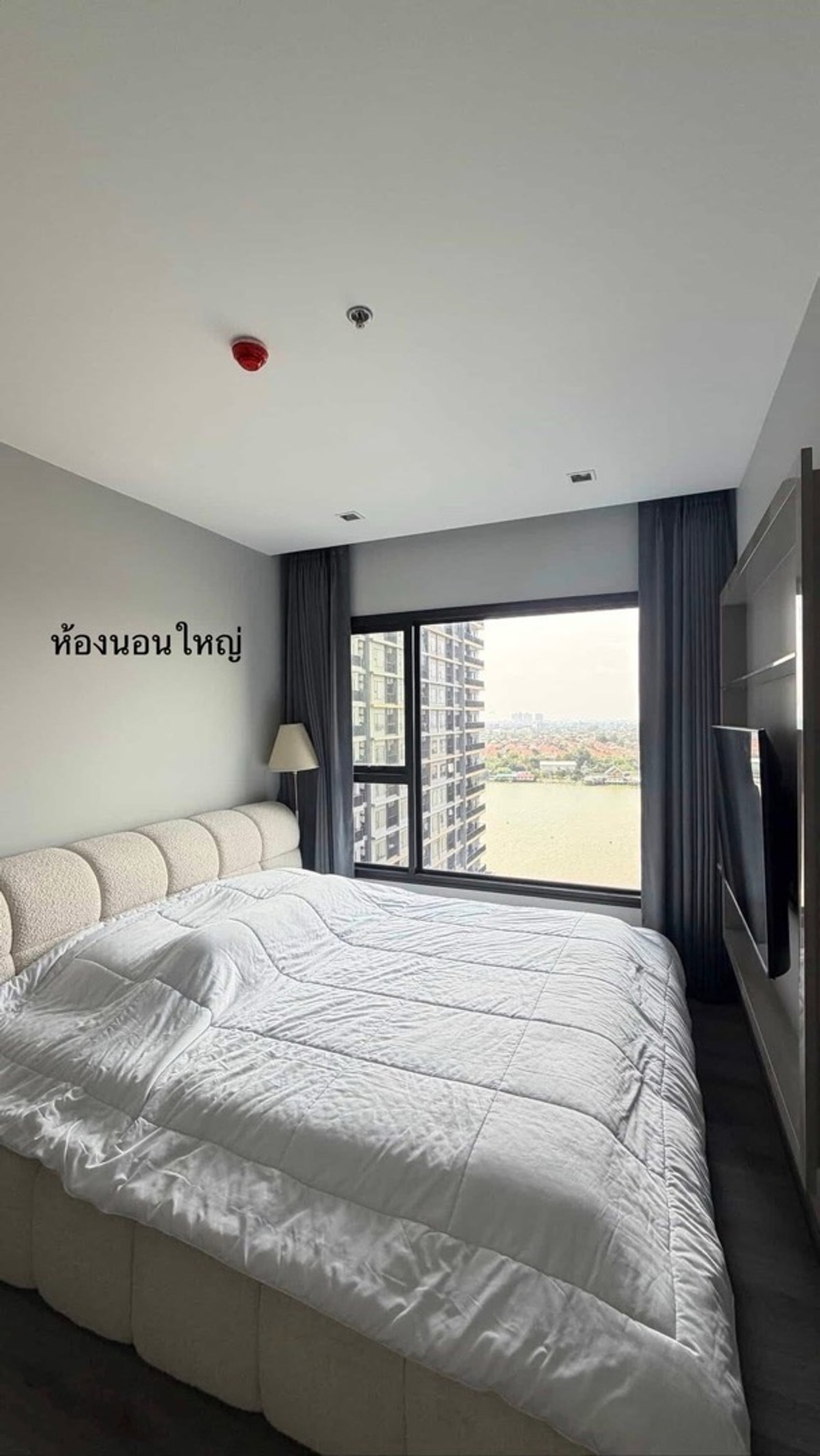 ให้เช่าคอนโดรัตนาธิเบศร์ สนามบินน้ำ พระนั่งเกล้า : ให้เช่า คอนโด The Politan Rive (เดอะ โพลิแทน รีฟ) 2 ห้องนอน ชั้น 16 วิวแม่น้ำและสวน ทำเลสนามบินน้ำ นนทบุรี 