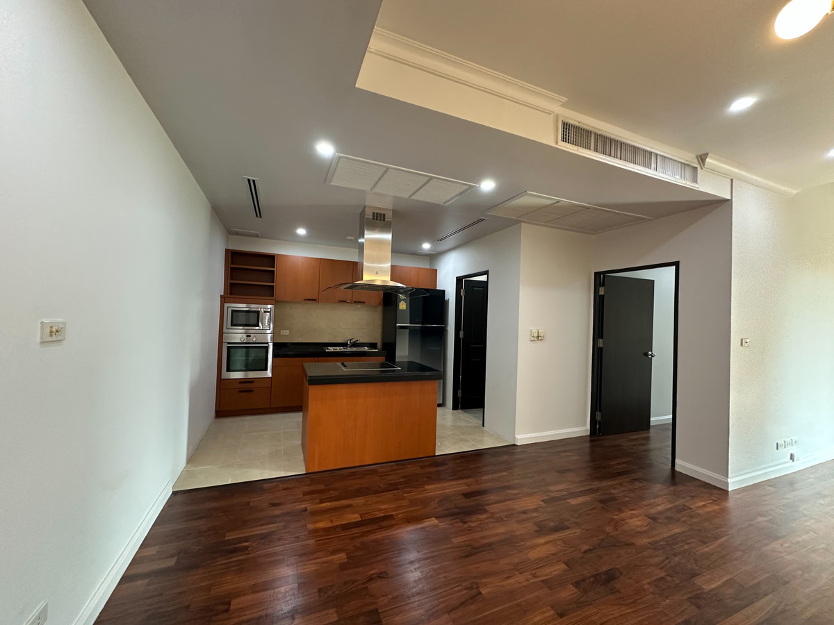 For RentCondoSukhumvit, Asoke, Thonglor : For rent: The Cadogan Private Residence, wide space, very good price, in the heart of the city, convenient to travel.