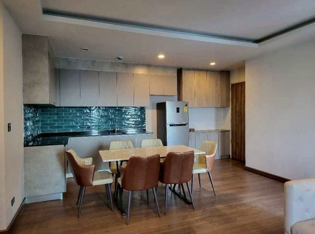 For RentCondoLadprao101, Happy Land, The Mall Bang Kapi : For rent✨Luxury condo In the heart of Ekamai-Ramindra Expressway #Big room, 3 bedrooms, 2 bathrooms 📌Ready to move in