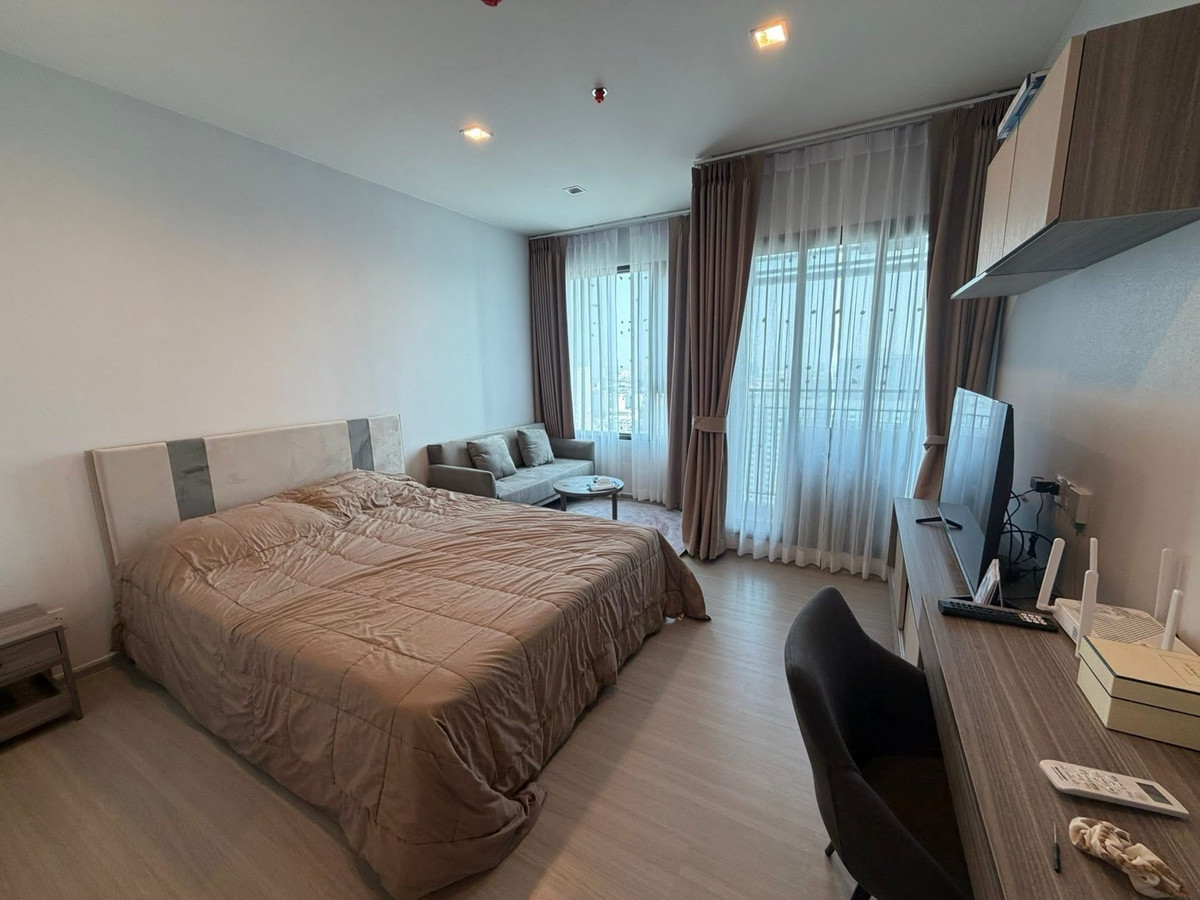 For RentCondoThaphra, Talat Phlu, Wutthakat : ⭐️Life Sathorn Sierra⭐️Very high floor‼️Available room, ready to move, best price