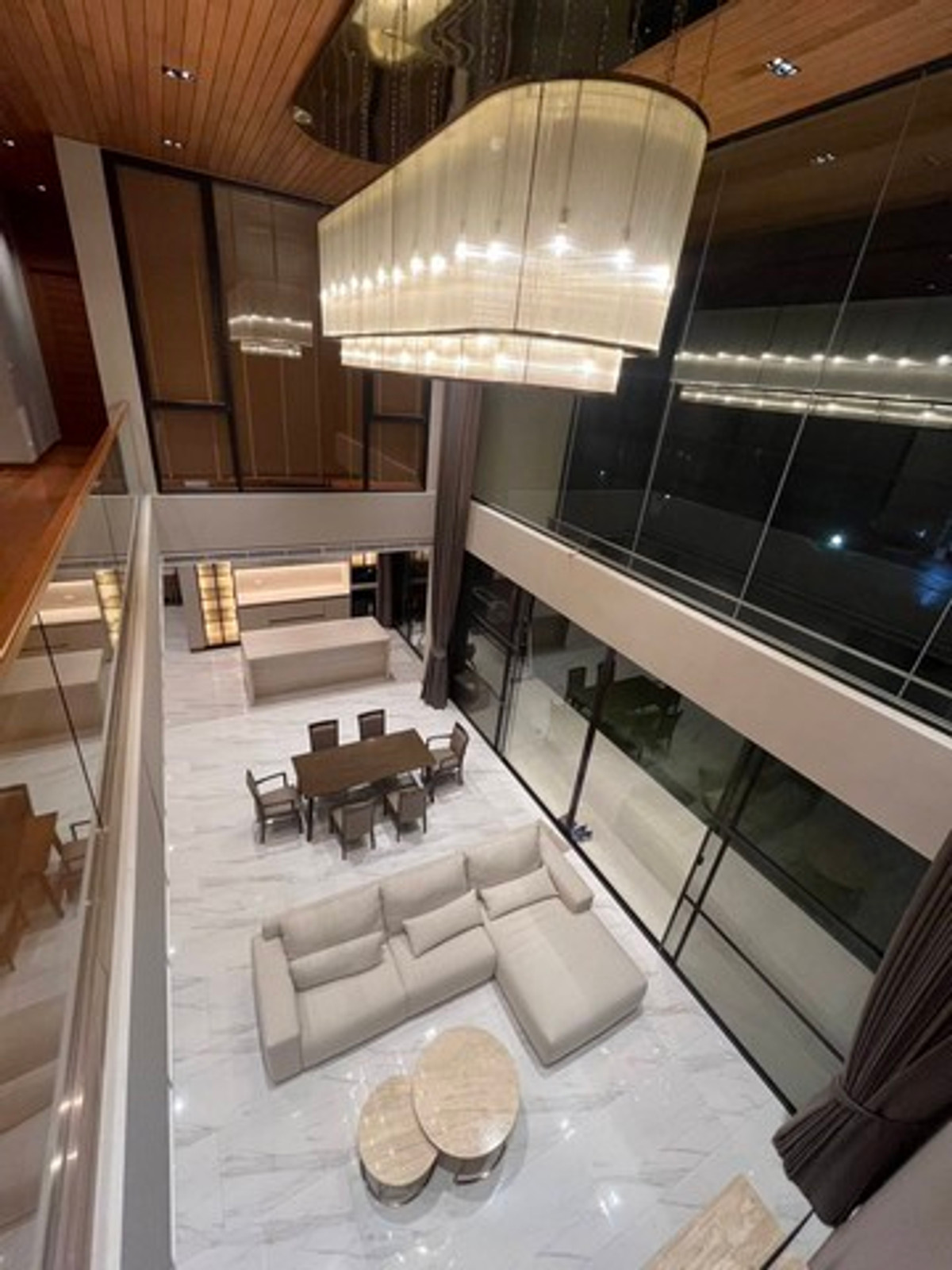 For RentHouseBangna, Bearing, Lasalle : HR3281 Luxury detached house for rent, Evergreen Bangna Km. 5, area 610 sq m., near ICS International School and Patana.