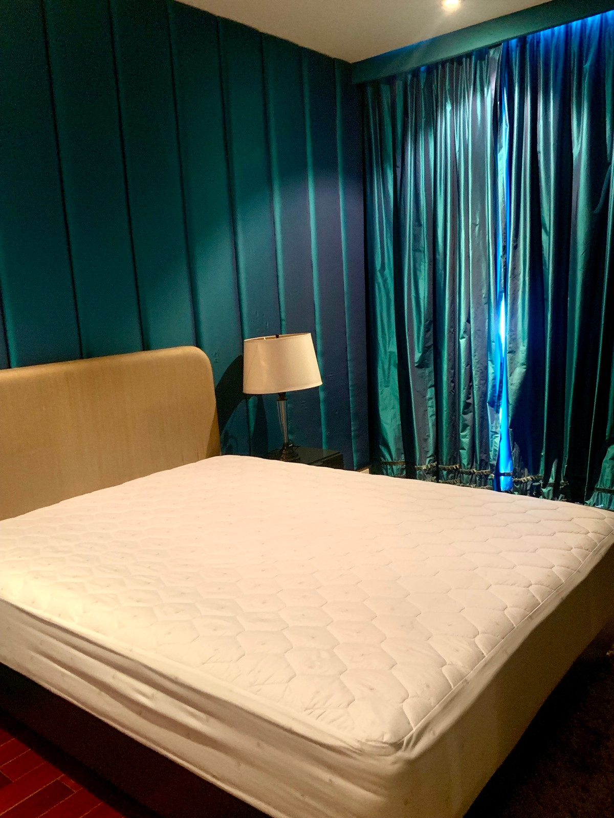 ให้เช่าคอนโดวิทยุ ชิดลม หลังสวน : Athenee Residence: 4bed 4.5bath + maid  295sqm. 170,000/mth. Am: 0656199198