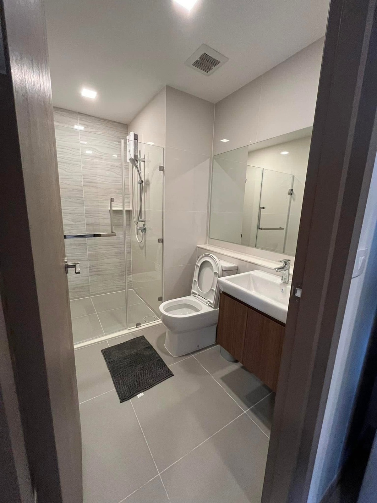 ให้เช่าคอนโดลาดพร้าว เซ็นทรัลลาดพร้าว : 💥 FOR RENT   : Life  Phahon-Ladprao Condo   💥  