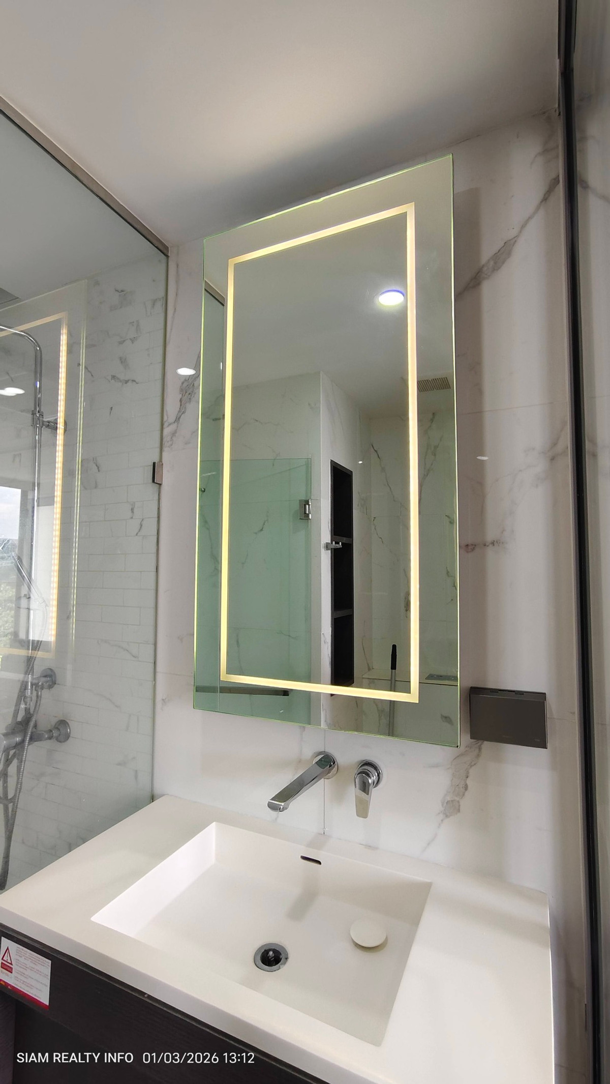 For RentCondoKhlongtoei, Kluaynamthai : for Rent Siamese Exclusive Queens🌸Condo near Benchakitti Park , MRT Queen Sirikit , Sukhumvit 22