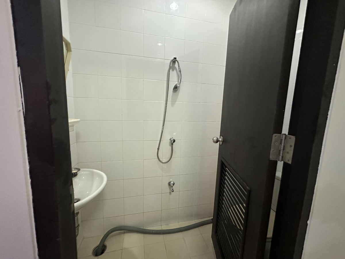 For RentCondoSukhumvit, Asoke, Thonglor : For rent: The Cadogan Private Residence, wide space, very good price, in the heart of the city, convenient to travel.