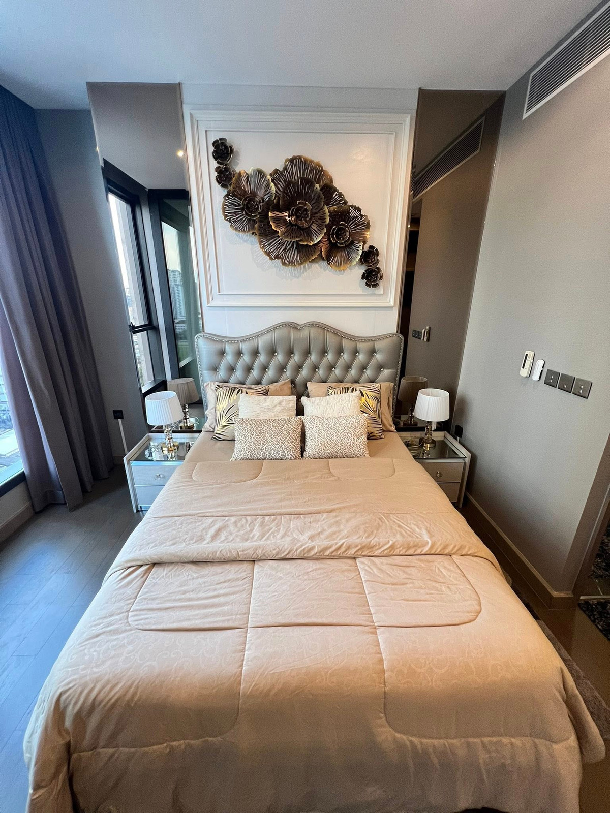 ให้เช่าคอนโดพระราม 9 เพชรบุรีตัดใหม่ RCA : ปล่อยเช่า ดิ แอส แอท สิงห์ คอมเพล็กซ์ แต่งเฟอร์ครบ พร้อมเข้าอยู่!