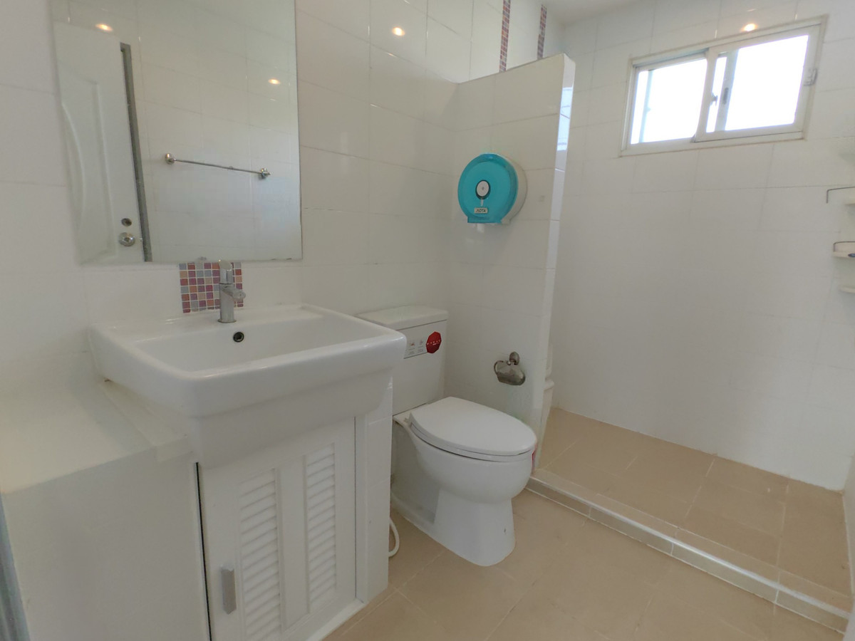 ขายบ้านเกษตรศาสตร์ รัชโยธิน : ขายบ้านเดี่ยว เดอะแพลนท์ วงแหวน-รามอินทรา เนื้อที่ 80.1 ตรว. หลังริม ทำเลดี การเดินทางสะดวก ใกล้ทางด่วน ใกล้แฟชั่น ใกล้แจ๊สคู้บอน