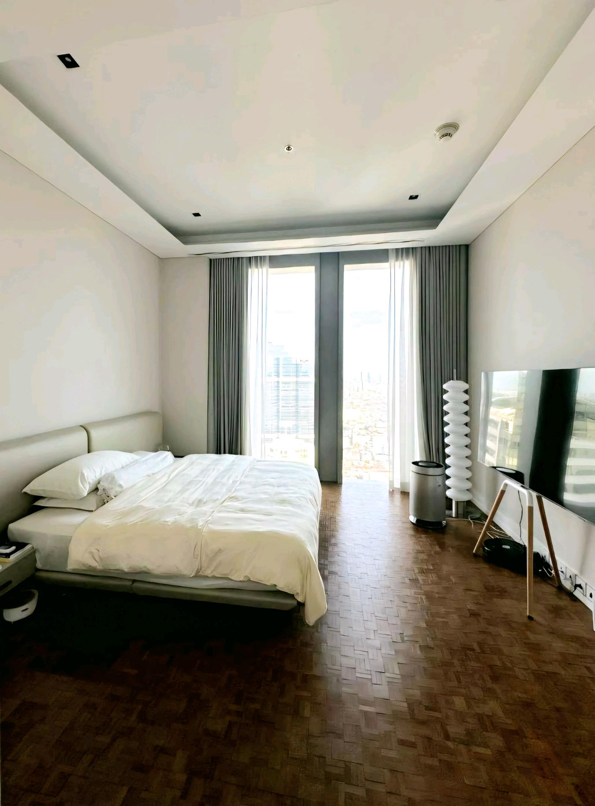 For RentCondoSathorn, Narathiwat : (For Rent🔥)📍The Ritz-Carlton Residences Bangkok | 2B3B 126 SQM | Ultra-luxury Pet-friendly condo 🐶🐱