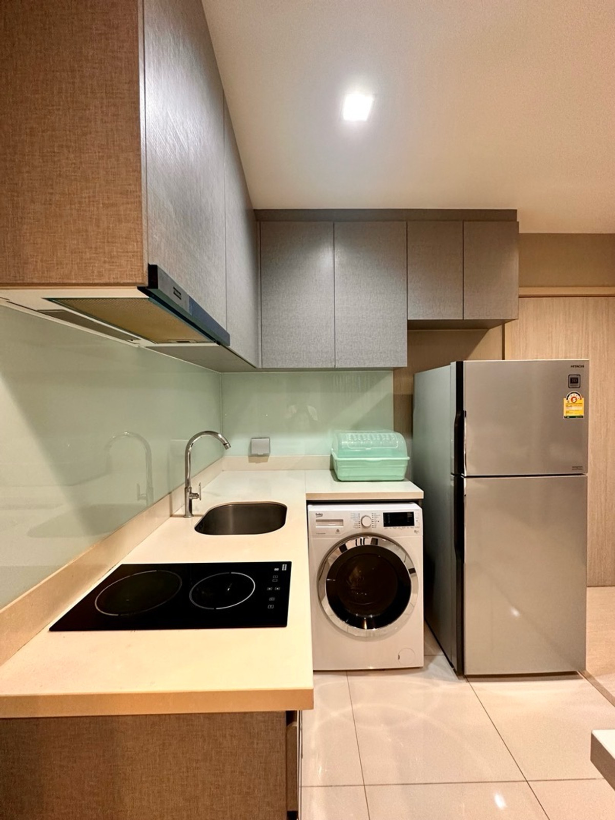 For SaleCondoSukhumvit, Asoke, Thonglor : Built-in, fully decorated, ready to move in. Not hot in the afternoon sun, beautiful view, 149,000 per sq m.