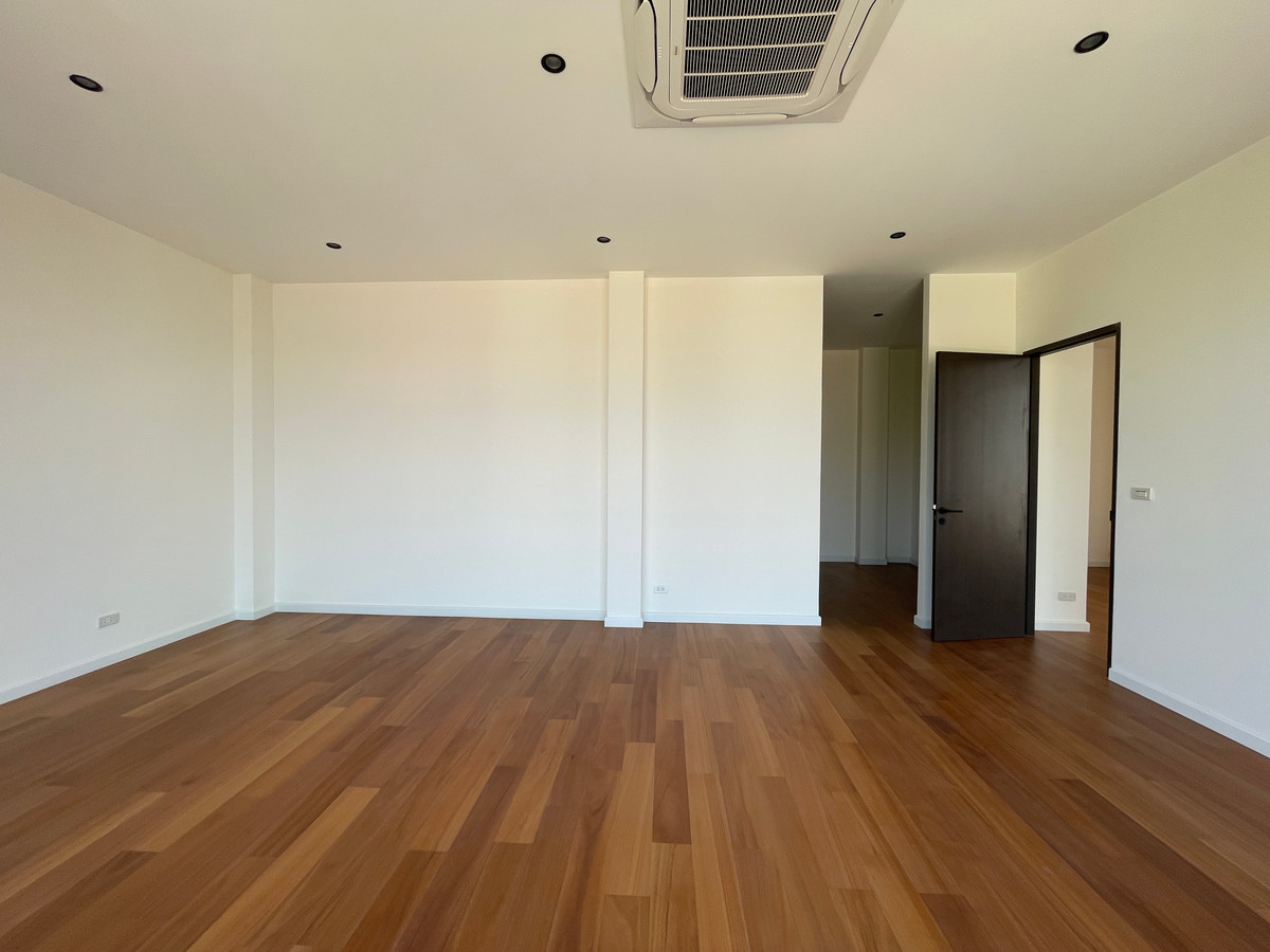 For SaleHouseChokchai 4, Ladprao 71, Ladprao 48, : Super Luxury THIRRA Ladprao detached house for sale – highest level of privacy On a potential location near MRT Phawana