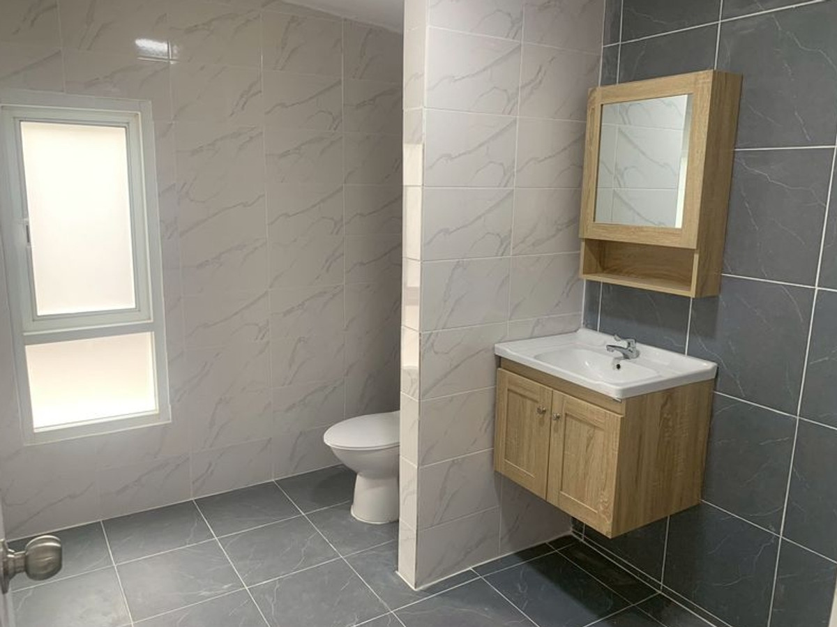 ขายบ้านลาดพร้าว101 แฮปปี้แลนด์ : ขายบ้านเดี่ยว 2 ชั้น เนื้อที่ 53 ตรว. หมู่บ้านโชคชัย คลองจั่น  ถนนนวมินทร์ 81 แยก 3-27 แขวงนวมินทร์ เขตบึงกุ่ม ใกล้ถนนสายหลักหลายสาย เดอะมอลล์ บางกะปิ ตลาดสดอินทารักษ์ มหาวิทยาลัยรามคำแหง ใกล้ นิด้า