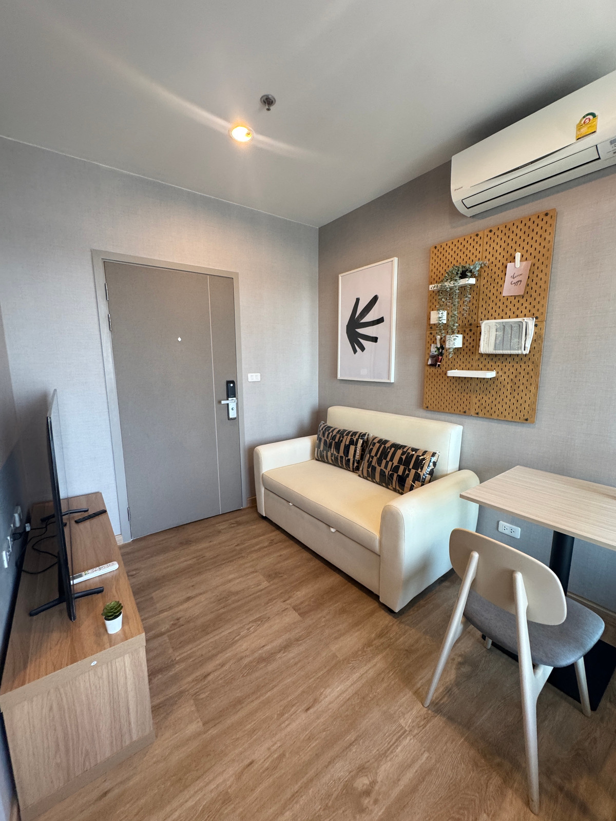 For RentCondoBangna, Bearing, Lasalle : For rent 1 bedroom, 1 bathroom, Adeo Mobi Sukhumvit Eastpoint.