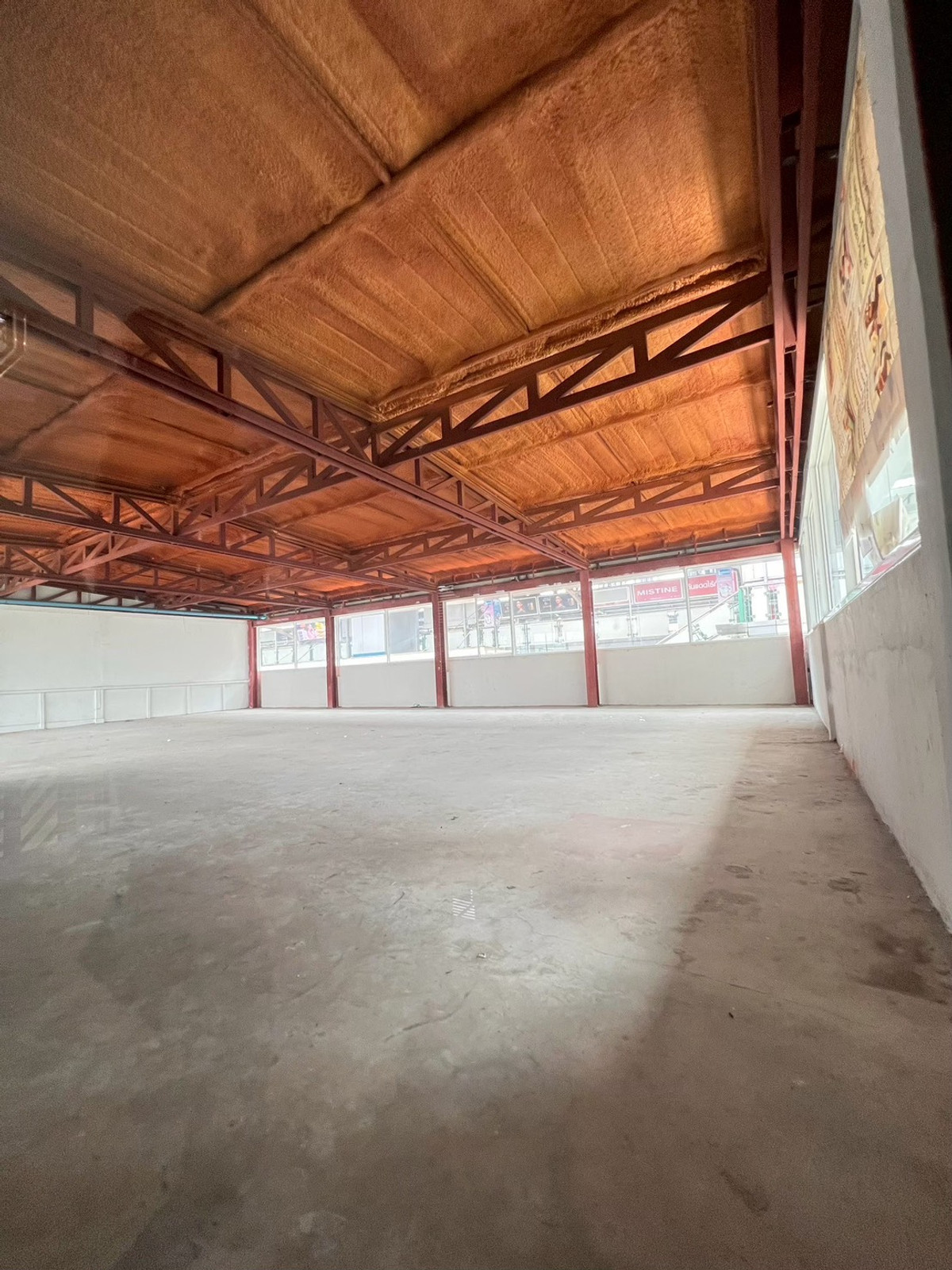 ให้เช่าร้านค้า/ตลาดนัดสุขุมวิท อโศก ทองหล่อ : ให้เช่า Shop / Office Sukhumvit  185 ตร.ม. แถว เอกมัย-พระโขนง ติดBTS พระโขนง เดินทางสะดวก