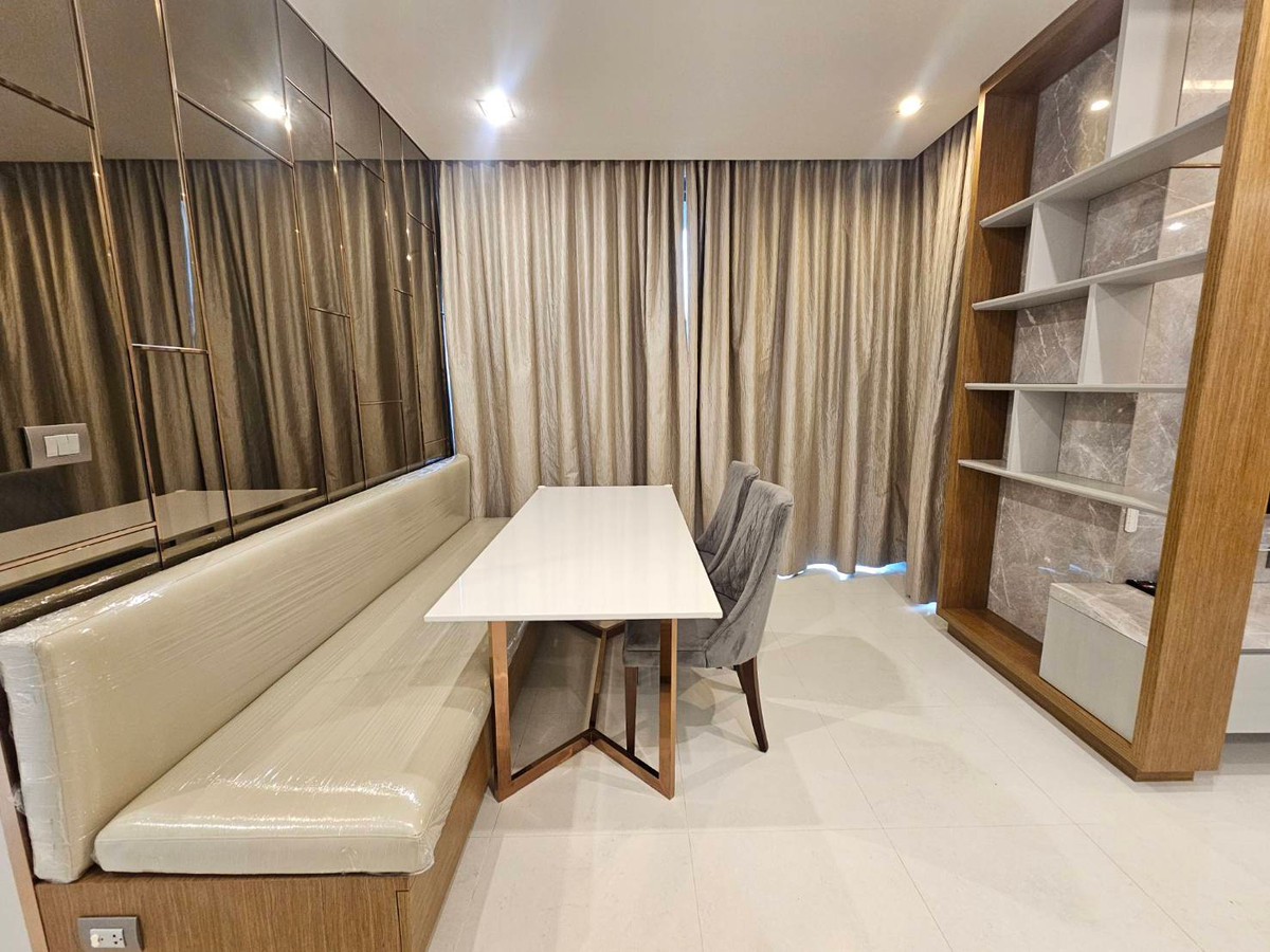 ให้เช่าคอนโดสาทร นราธิวาส : เช่า 2 ห้องนอน 2 ห้องน้ำ เดอะ แบงค็อค สาทร