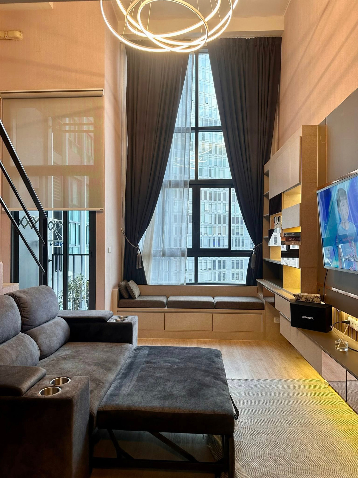 For RentCondoRama9, Petchburi, RCA : For rent✨Condo, potential location near airport link Ramkhamhaeng: Ideo new rama9 project: 1 bedroom Duplex, room number is already beautiful, lucky.