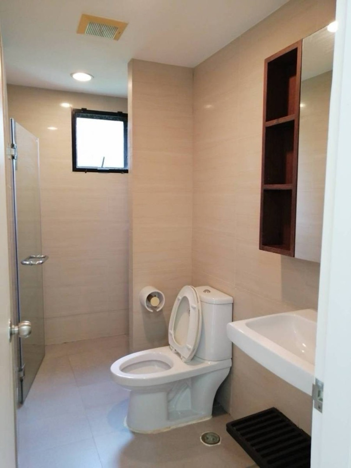 For RentCondoOnnut, Udomsuk : #R9599 🎉 100369 Condo for Rent: The Sense Sukhumvit 68