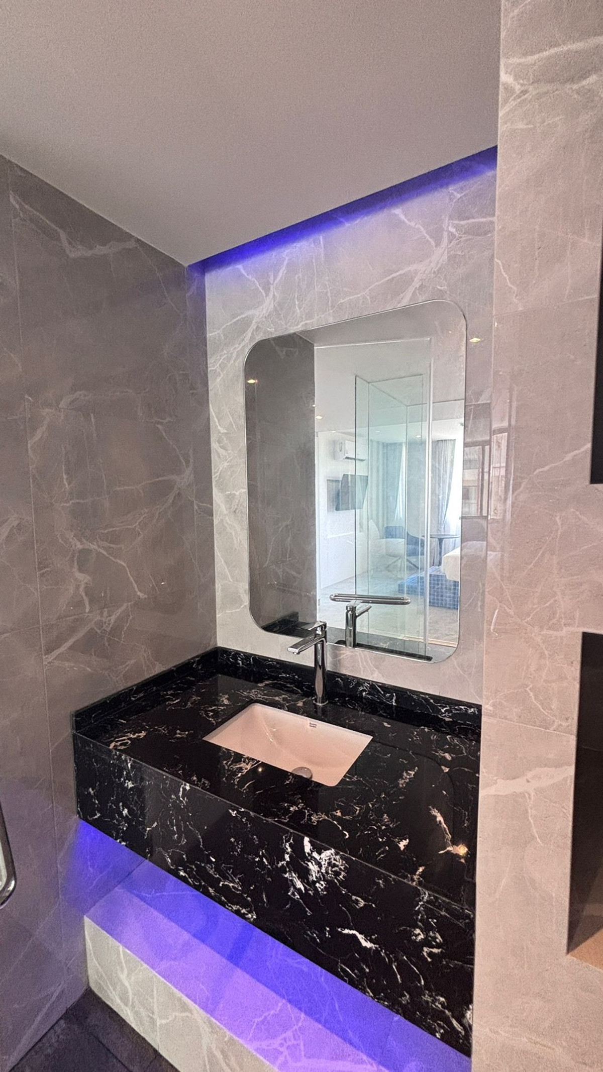 ให้เช่าคอนโดภูเก็ต : Special Deal 🔥ให้เช่า Utopia Naiharn ตึก Pro&Max ห้องสวยน่าอยู่ ฟรีทำความสะอาดอาทิตย์ละ 1 ครั้ง ‼️