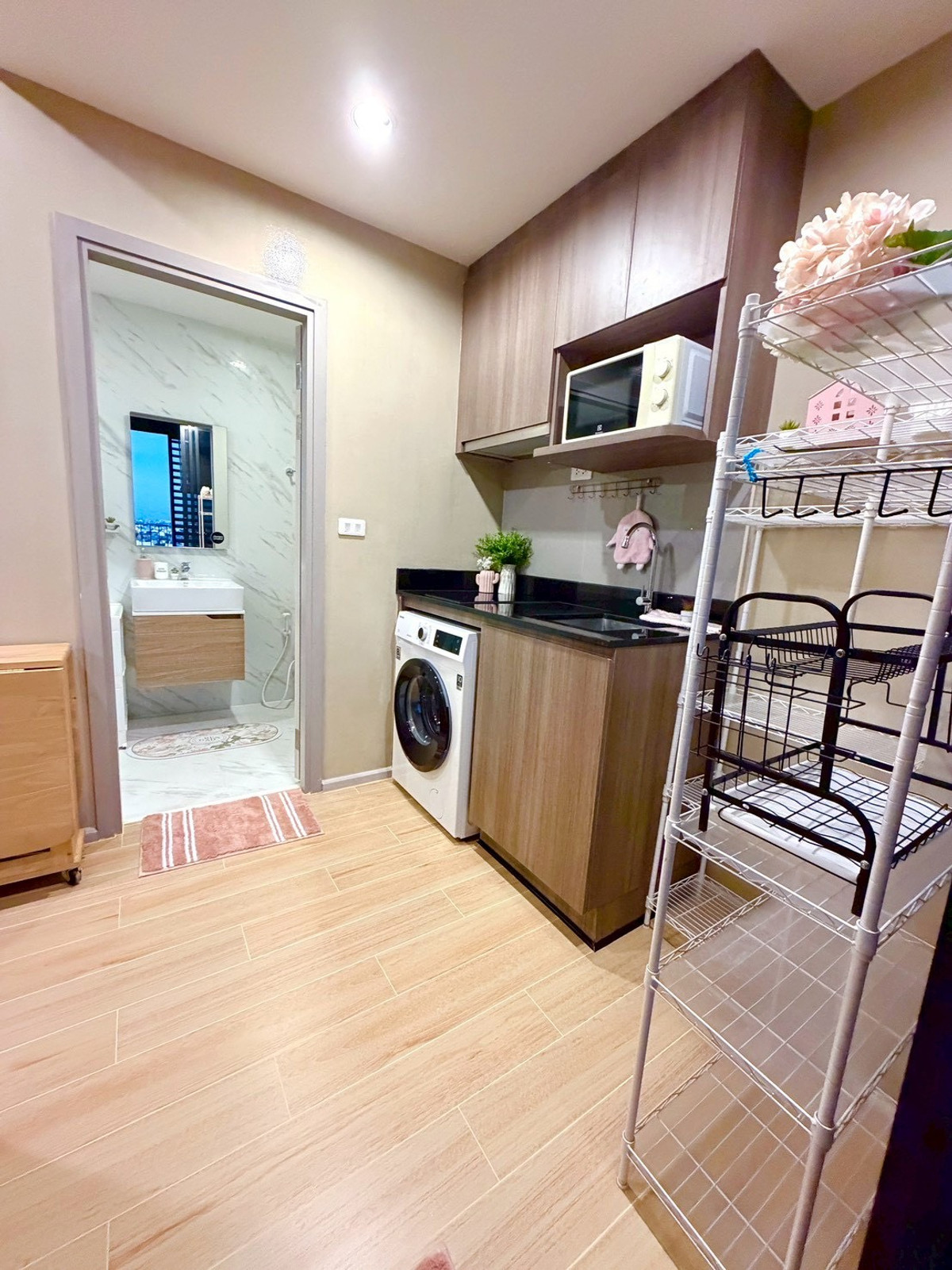 For RentCondoBangna, Bearing, Lasalle : For rent 1 bedroom, 1 bathroom, Adeo Mobi Sukhumvit Eastpoint.