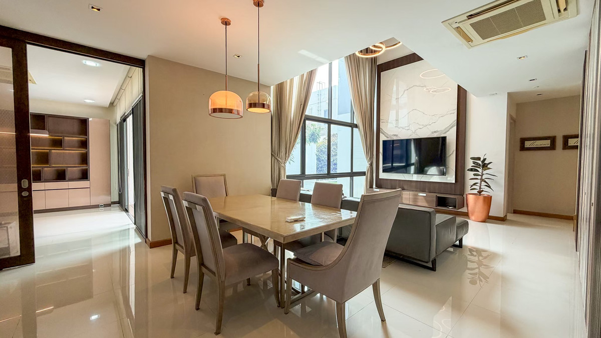 บ้านพระราม 9 เพชรบุรีตัดใหม่ RCA : 🏡 บ้านโครงการ Parc Priva | บ้านเดี่ยว 3 ชั้น 5+1 ห้องนอน ย่านห้วยขวาง กรุงเทพฯ