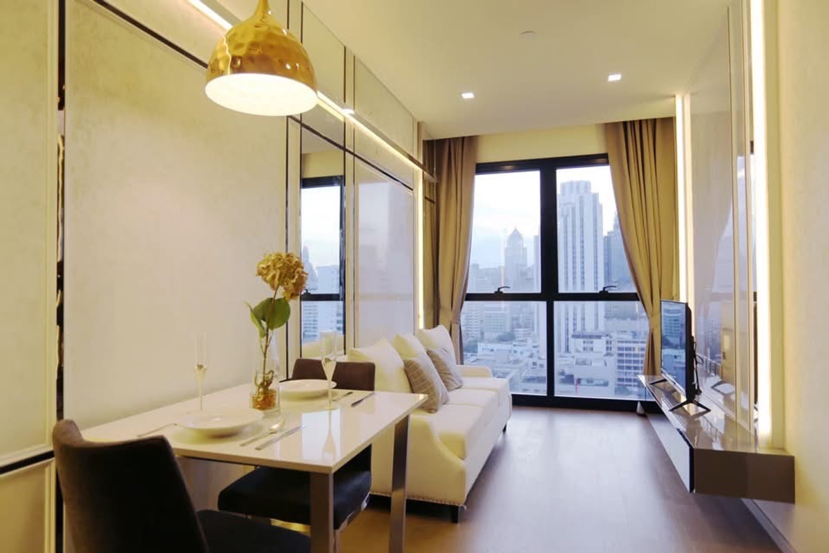 For RentCondoSukhumvit, Asoke, Thonglor : 🏢 LV-C690018 for rent Ashton Asoke, luxury condo in the heart of Asoke, 1 bedroom, 1 bathroom, fully furnished, near BTS Asoke / MRT Sukhumvit.