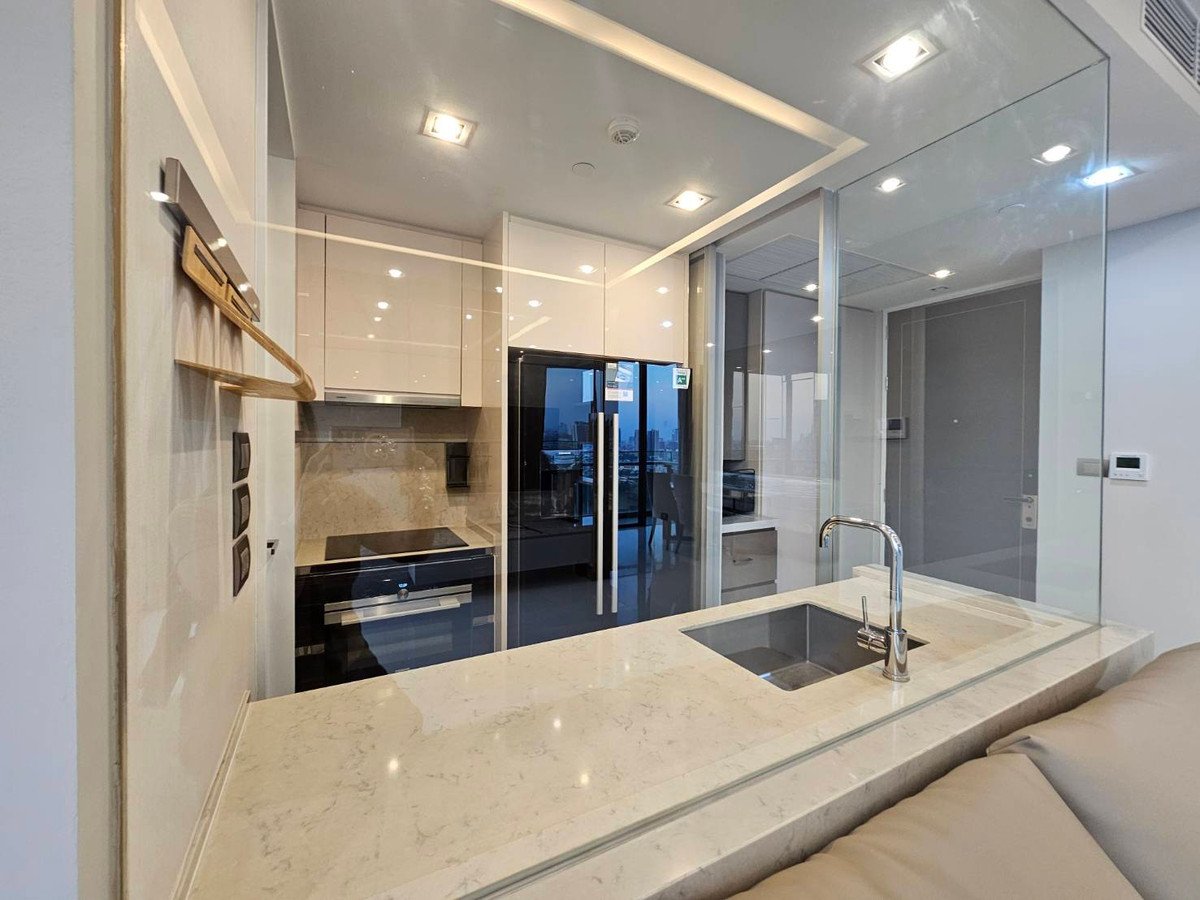 ให้เช่าคอนโดสาทร นราธิวาส : เช่า 2 ห้องนอน 2 ห้องน้ำ เดอะ แบงค็อค สาทร