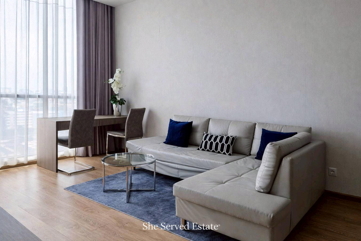 For RentCondoWitthayu, Chidlom, Langsuan, Ploenchit : For Rent ◈ Noble Ploenchit • 2-Bedroom with Private Lift Access ◈ • Size: 70 SQM • High Floor (30+) with City View • East-Facing Unit • Direct Skywalk Access to BTS Ploenchit