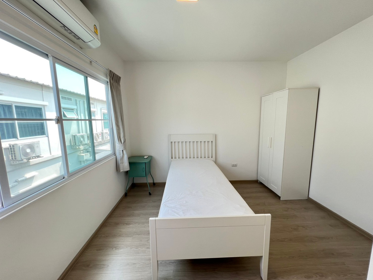 For SaleTownhomeBangna, Bearing, Lasalle : P-2977 Urgent sale!  Indy 4 Bangna KM.7, ready to move in, good location, near MEGA Bangna.