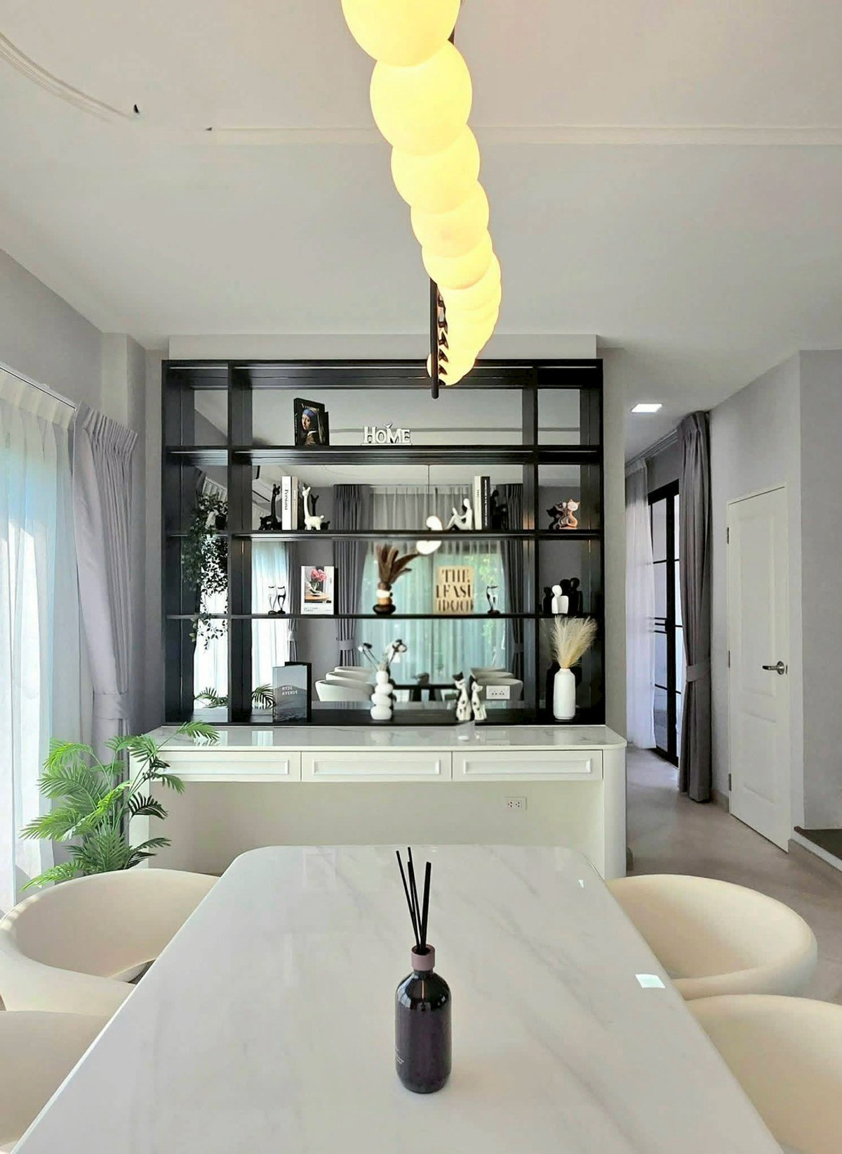 ให้เช่าบ้านสมุทรปราการ สำโรง : ให้เช่า Grande Pleno Sukhumvit–Bangna บ้านเดี่ยว 2 ชั้น แปลงมุม ใกล้ Mega Bangna Please call: 082-894-4624