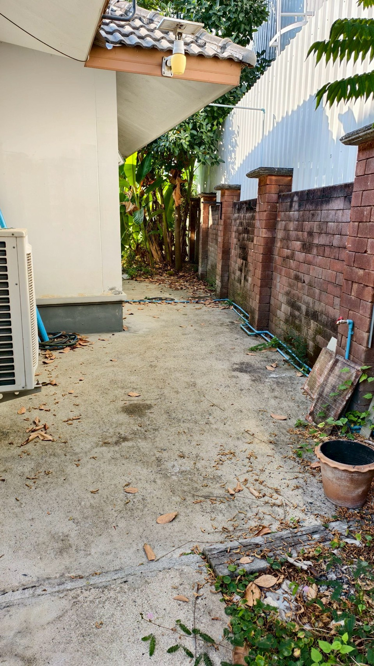 ขายบ้านเชียงใหม่ : 95877 - ขายบ้านเดี่ยวชั้นเดียว พร้อมระบบ Solar Cell ขนาดใหญ่ ทำเลดี ใกล้โรงเรียนนานาชาติ เชียงใหม่