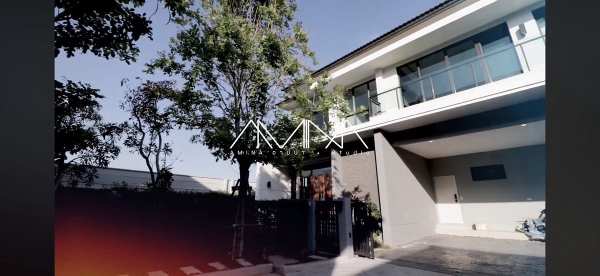 For RentHousePattanakan, Srinakarin : Project The City Rama 9 – Krungthep Kreetha
Corner House | Fully Built-in Luxury Residence | Ready to Move I