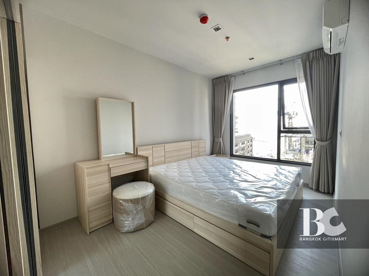 ให้เช่าคอนโดพระราม 9 เพชรบุรีตัดใหม่ RCA : 🔥 Hot Deal 2 bedrooms for rent at Life asoke rama9 🔥