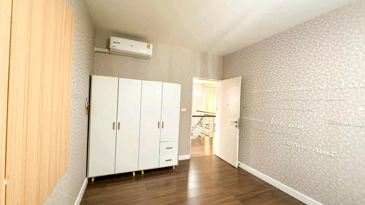 ให้เช่าบ้านนวมินทร์ รามอินทรา : ให้เช่าบ้านเดี่ยว2ชั้น  67ตรว. วัชรพล ใกล้ตลาดถนอมมิตร