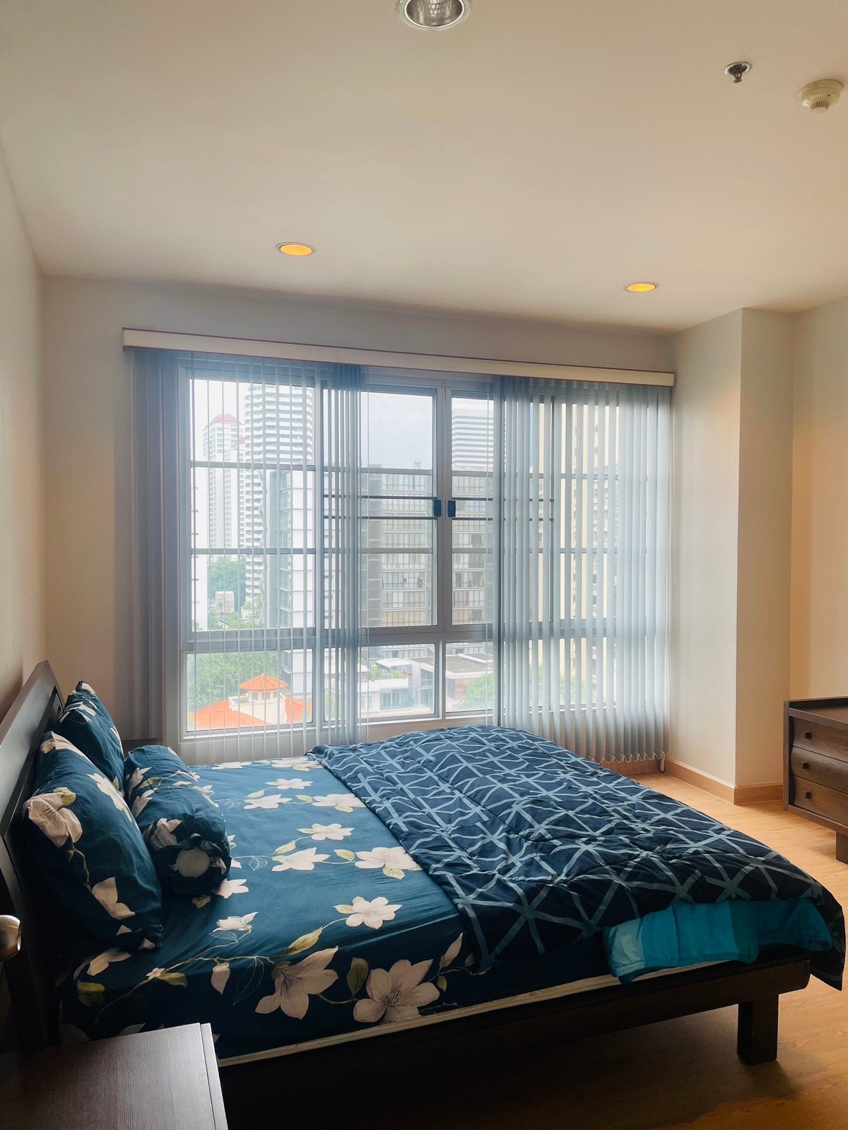 For RentCondoSukhumvit, Asoke, Thonglor : Condo for rent, City Smart Sukhumvit 18, near BTS Asoke, MRT Sukhumvit, beautiful room, good price, fully furnished. Ready to move in