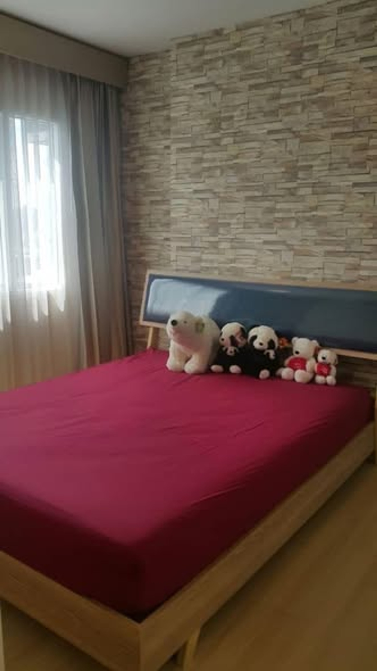 For RentCondoThaphra, Talat Phlu, Wutthakat : Bangkok Horizon Ratchada Thapra【𝐑𝐄𝐍𝐓】🔥A room with brown tones, bright and airy, pleasing to the eye.🔥 Contact Line ID: @hacondo