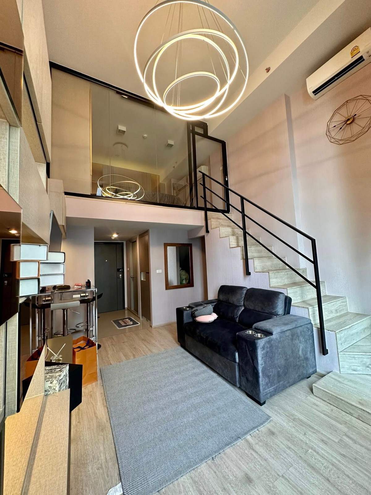 For RentCondoRama9, Petchburi, RCA : For rent✨Condo, potential location near airport link Ramkhamhaeng: Ideo new rama9 project: 1 bedroom Duplex, room number is already beautiful, lucky.