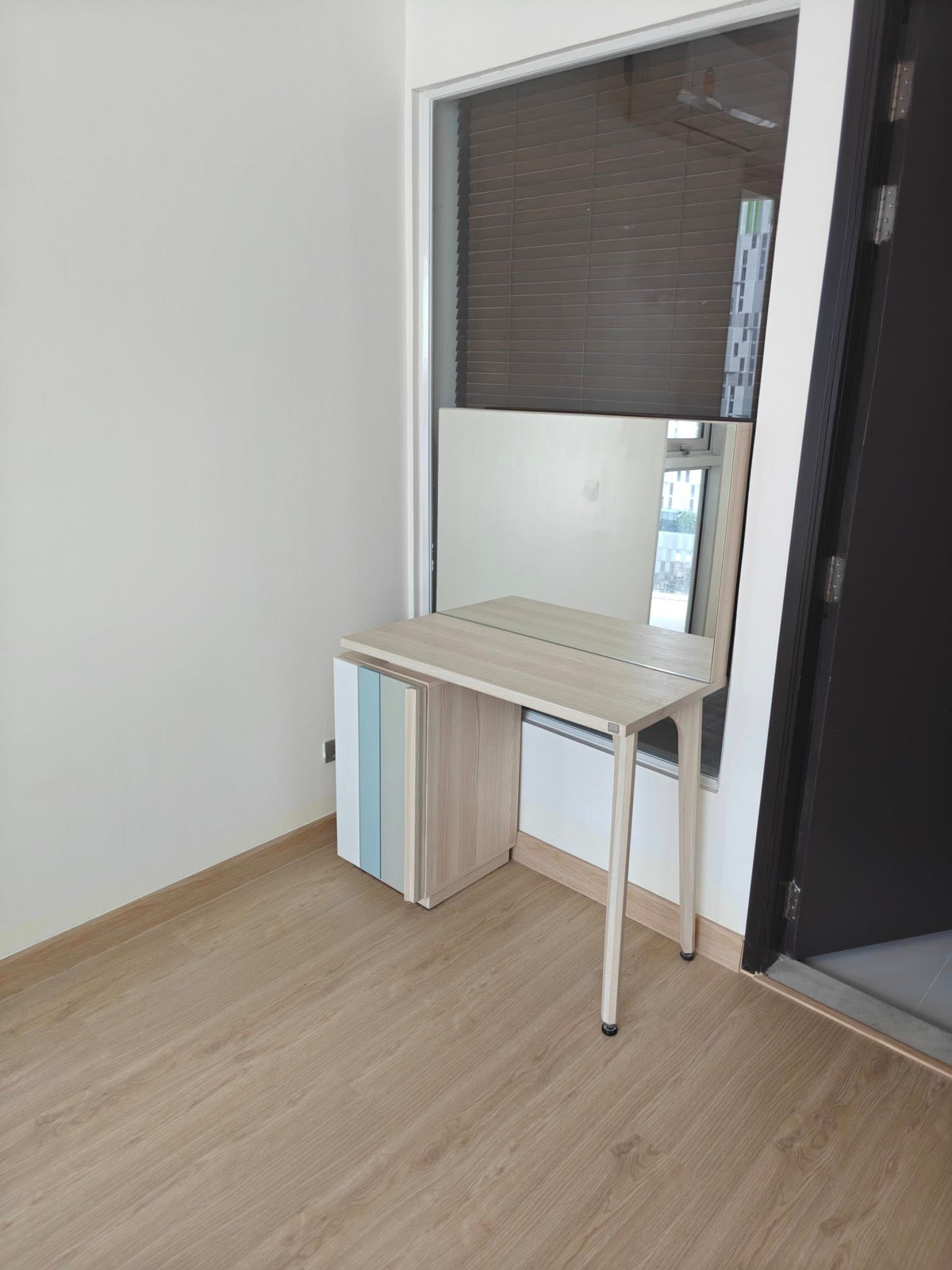 For SaleCondoOnnut, Udomsuk : Sky Walk (Weltz Residences) / Open view, good condition, best price in the market, near BTS Phra Khanong. / 2 bed 60 sq.m.Tel. 0937890899