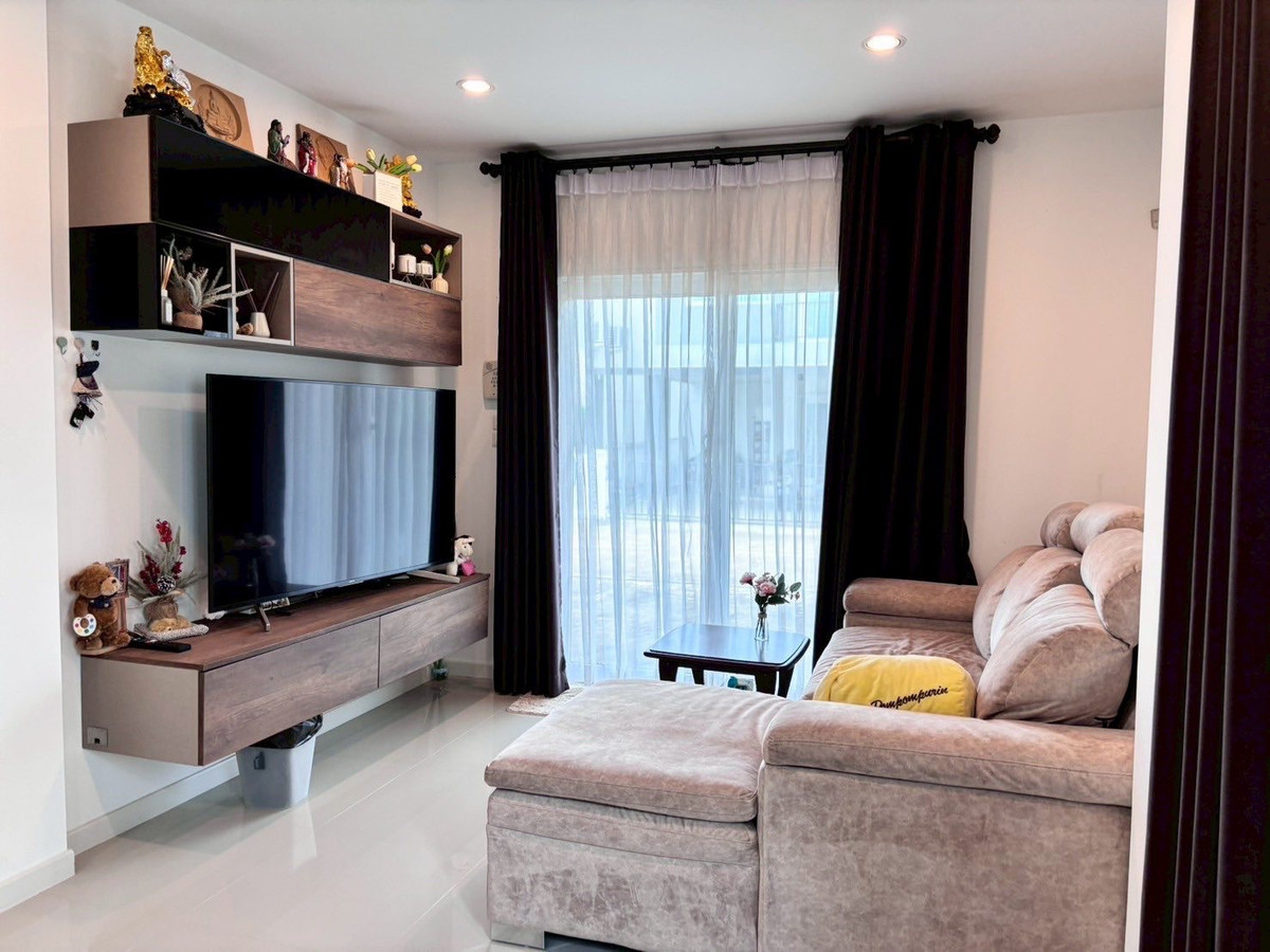 ขายนนทบุรี บางใหญ่ บางบัวทอง : บ้านแฝด ชวนชื่น พาร์ค กาญจนา - บางใหญ่ / 3 ห้องนอน (ขาย), Semi - detached house Chuan Chuen Park Kanchana - Bangyai / 3 Bedrooms (FOR SALE) AOM092