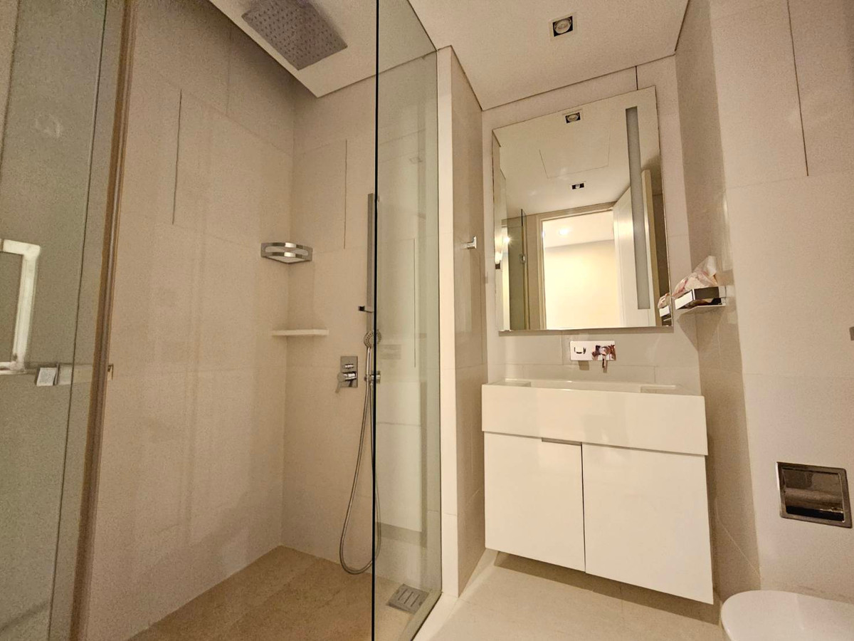 ให้เช่าคอนโดสาทร นราธิวาส : เช่า 2 ห้องนอน 2 ห้องน้ำ เดอะ แบงค็อค สาทร