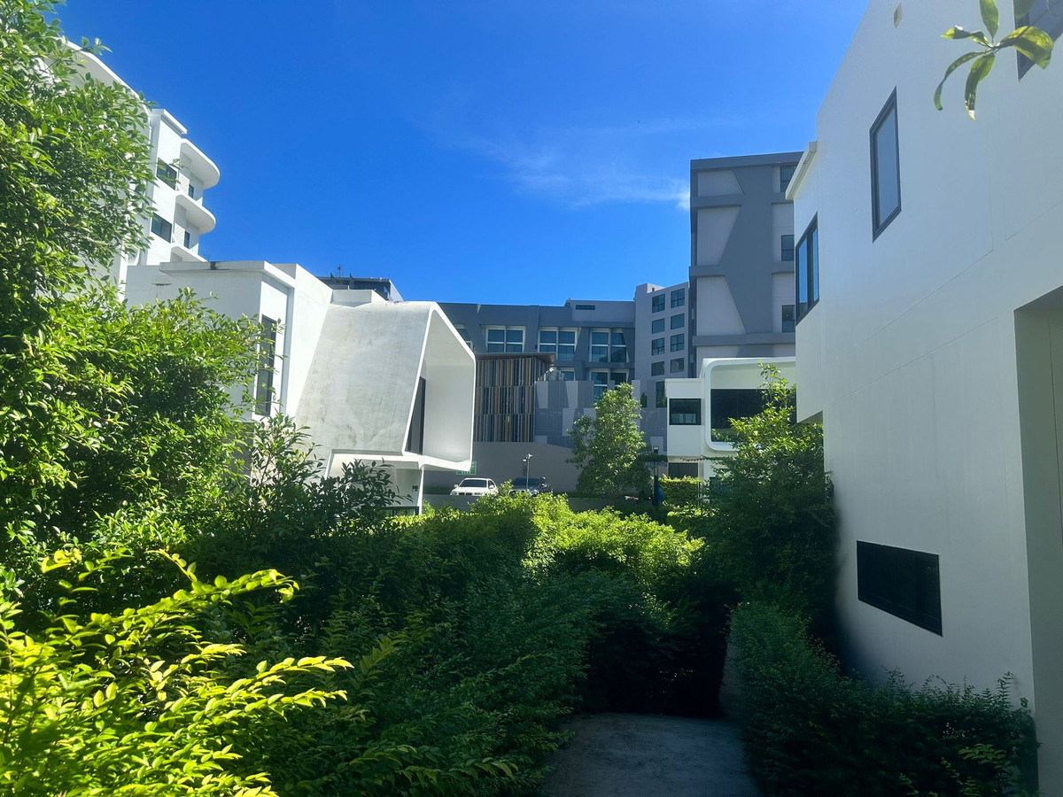 ให้เช่าภูเก็ต : Best Price 🔥ให้เช่า Utopia Naiharn Pool villa บ้านสวยมาก ราคาดีสุดๆ ตกแต่งเฟอร์ครบ พร้อมอยู่ ฟรีทำความสะอาด 1 ครั้ง/อาทิตย์