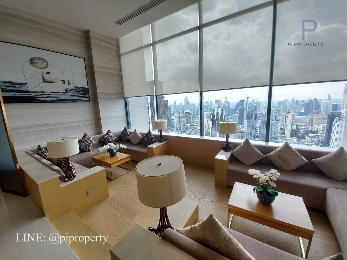 ให้เช่าคอนโดสุขุมวิท อโศก ทองหล่อ : ให้เช่าห้องชุด 1 ห้องนอน ตกแต่งครบครัน ที่ Esse Asoke ชั้นสูง หันหน้าไปทางทิศเหนือ อากาศเย็นสบาย ทำเลดีเยี่ยมในย่านอโศก ใกล้รถไฟฟ้า BTS และ MRT