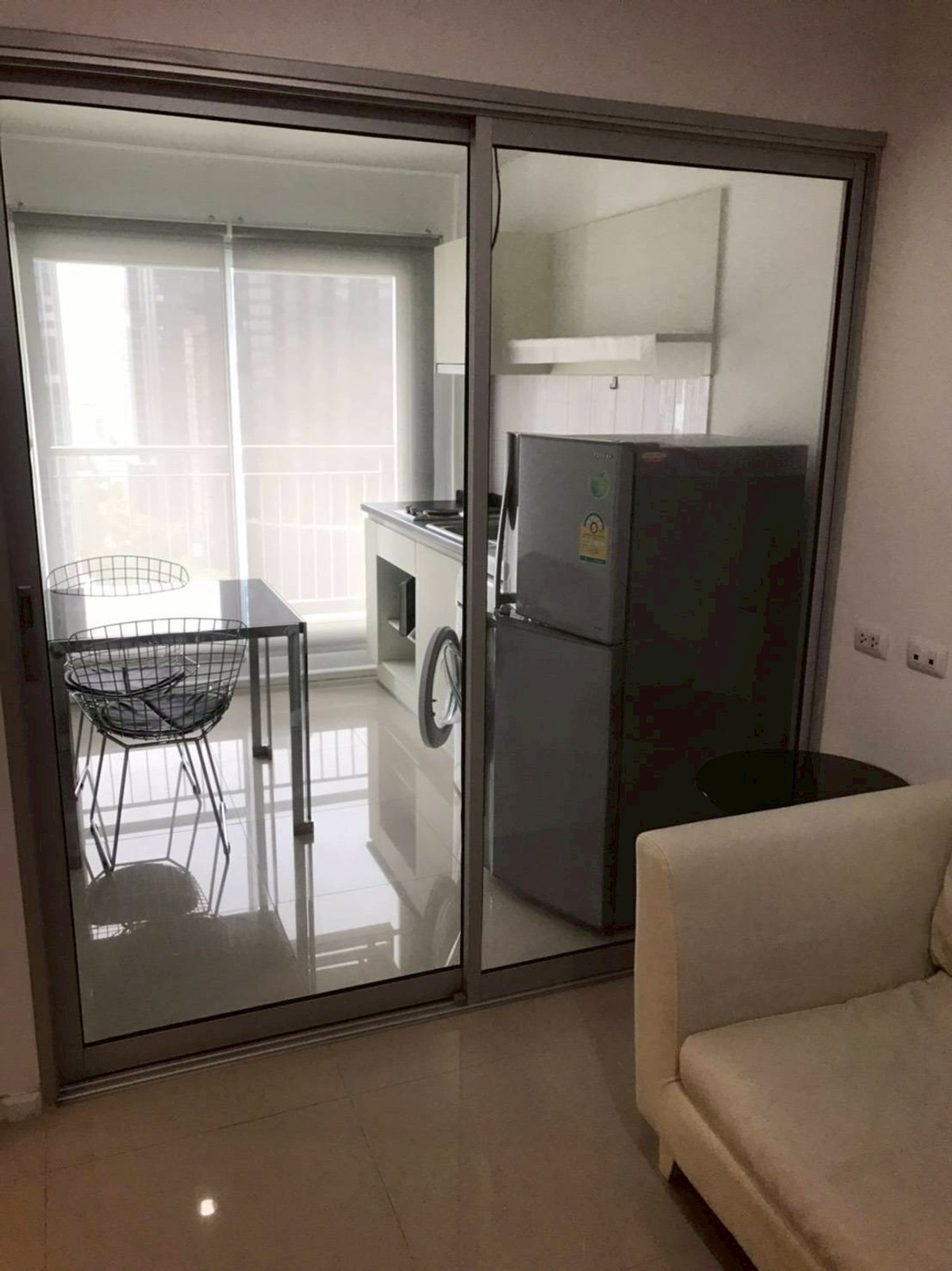 ขายคอนโดพระราม 9 เพชรบุรีตัดใหม่ RCA : ขาย ด่วน แอสปาย พระราม 9 1ห้องนอน 1ห้องน้ำ Aspire rama 9 (ราคาพิเศษ)