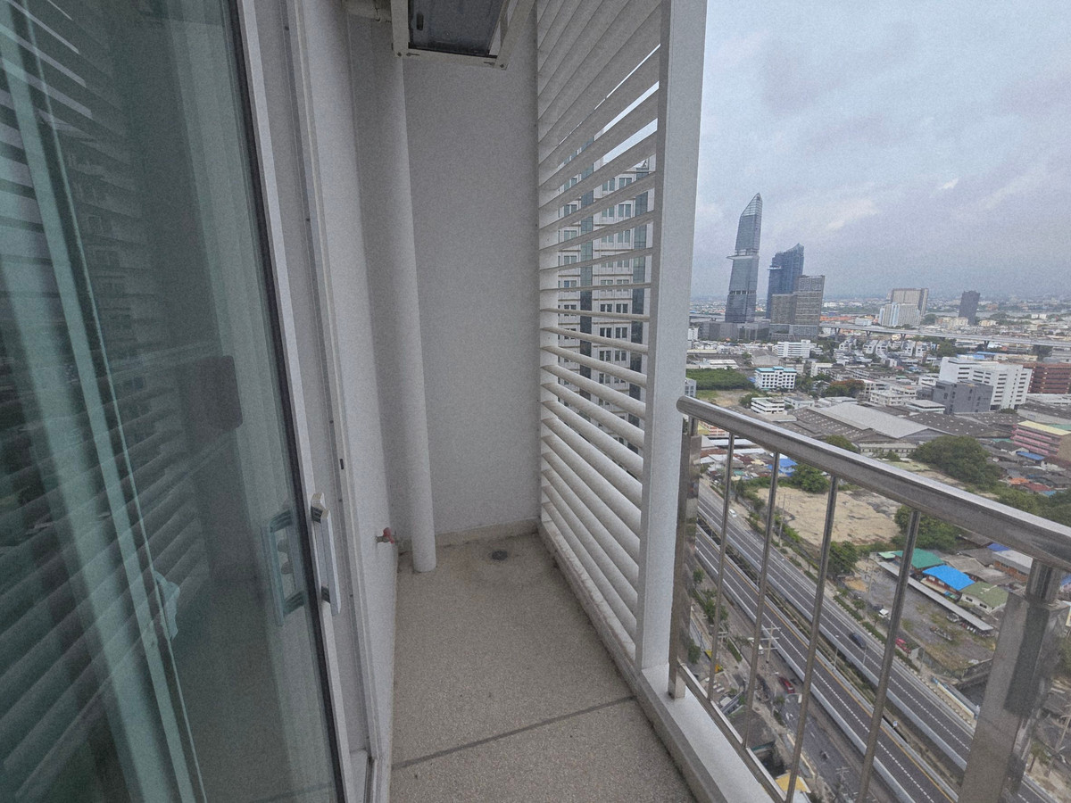 For RentCondoRama3 (Riverside),Satupadit : Condo for rent, Supalai Riva Grand Rama 3, 28th floor, size 99.78 sq m., 2 bedrooms, ready to move in immediately.