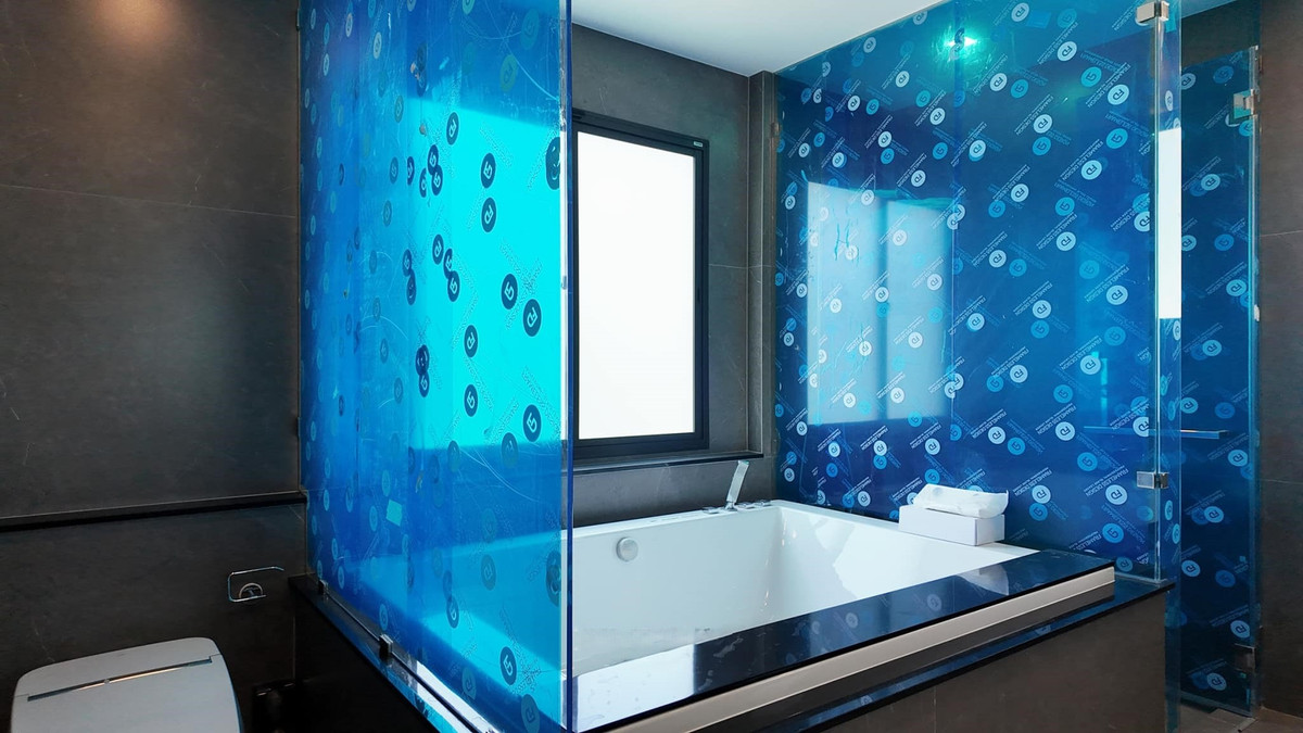 ขายบ้านปิ่นเกล้า จรัญสนิทวงศ์ : Grand Bangkok Boulevard Pinklao-Kanchana บ้านหลังมุมติดสวน ขนาดใหญ่ 620 ตร.ม. Please call: 082-894-4624