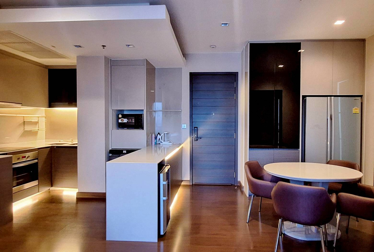 ให้เช่าคอนโดรัชดา ห้วยขวาง : ✨ Rare Item! ให้เช่า Ivy Ampio ห้อง Combine ขนาดใหญ่ สุดหรู 🏙️