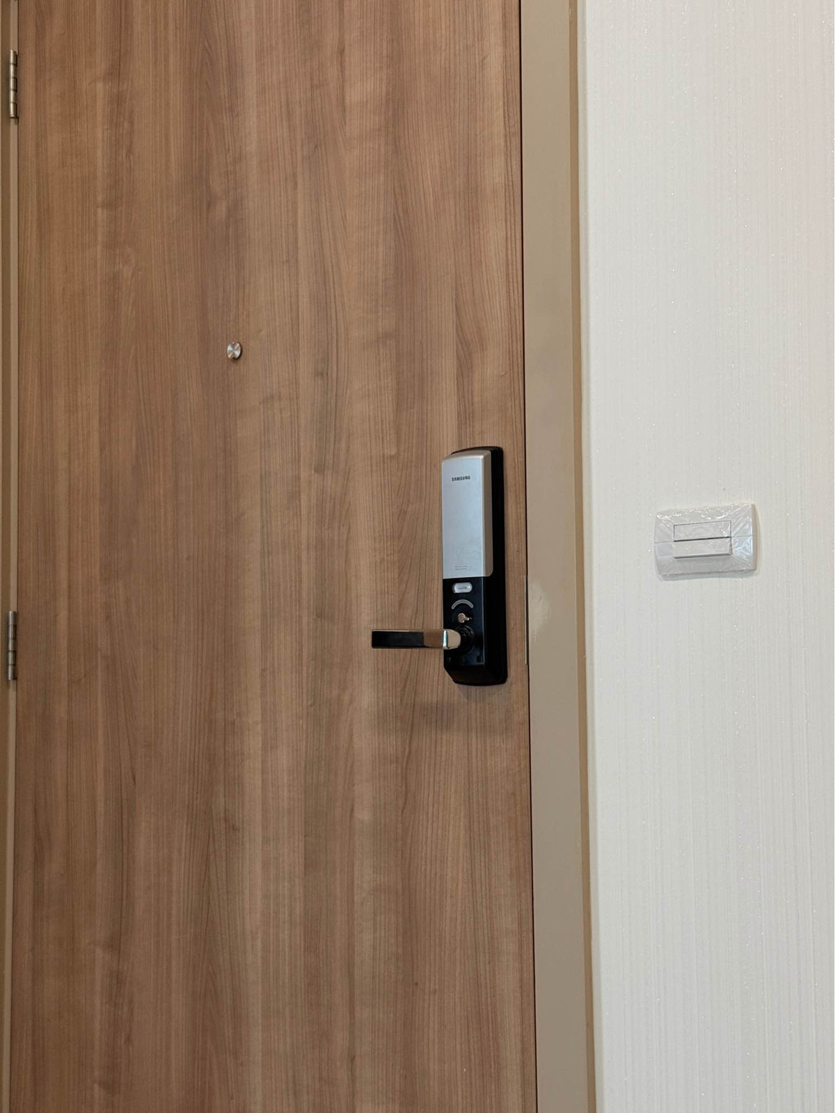 ให้เช่าคอนโดพระราม 9 เพชรบุรีตัดใหม่ RCA : ให้เช่า Condolette Midst Rama 9 ห้องสวยชั้นสูง วิวโล่งโปร่ง 1 นอน 30 ตรม.