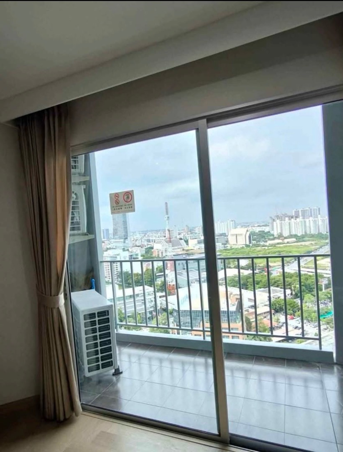 ให้เช่าคอนโดพระราม 9 เพชรบุรีตัดใหม่ RCA : #R9598   🎉 100369 ให้เช่าคอนโด Belle Grand Rama 9 