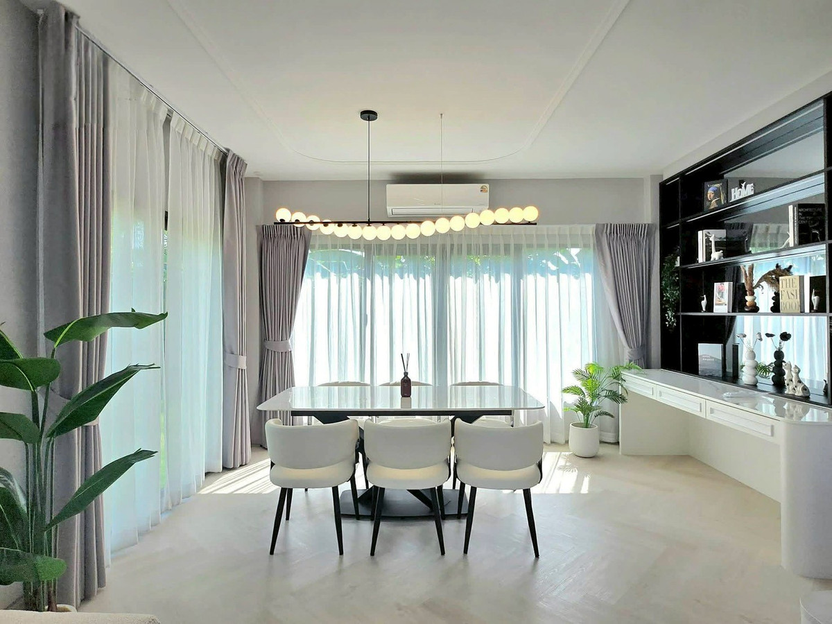 For SaleHouseSamut Prakan,Samrong : Grande Pleno Sukhumvit–Bangna Corner 2-Storey House near Mega Bangna Please call: 082-894-4624