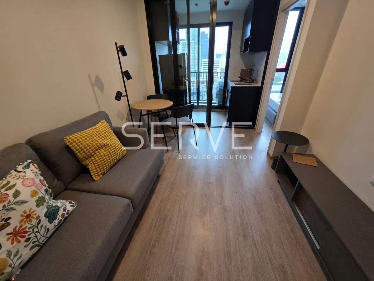 For RentCondoRama9, Petchburi, RCA : 1 Bed Large Room Fully furnished New Condo Good Location Close To MRT Phra Ram 9 @  NUE District R9