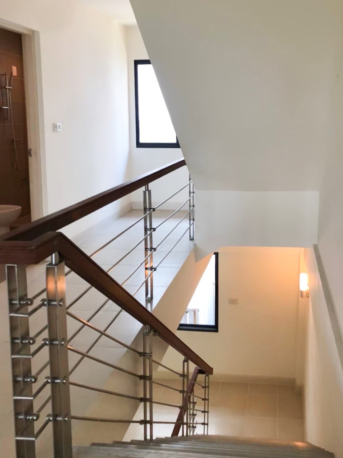 For SaleHome OfficeNawamin, Ramindra : Home Office B - Avenue Watcharapol / 3 Bedrooms (FOR SALE) DIT037